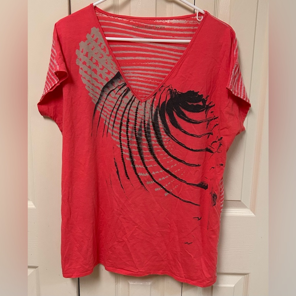 Calvin Klein Jeans Red and Black Graphic V-Neck Tee